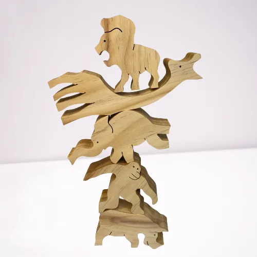 Balancing Jungle Animals