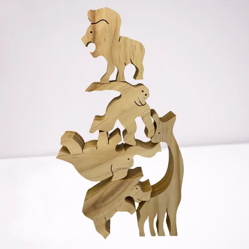 Balancing Jungle Animals