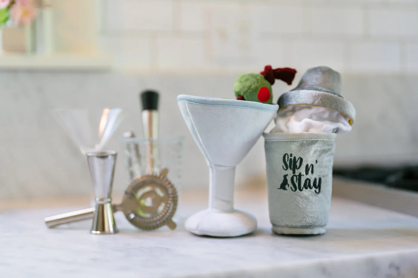 Barktender Dogtail Shaker
